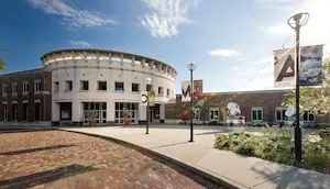 Free Admission and extended hours at Orlando Museum of Art