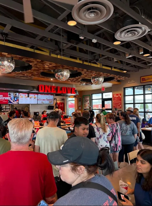 Raising Cane’s opens new Jacksonville restaurant with grand event