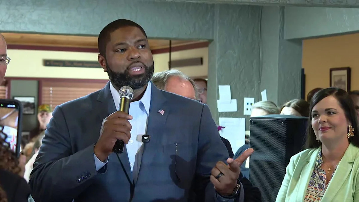 Florida governor race: Viral moments, insults, lawsuits becomes hallmarks of GOP primary fight