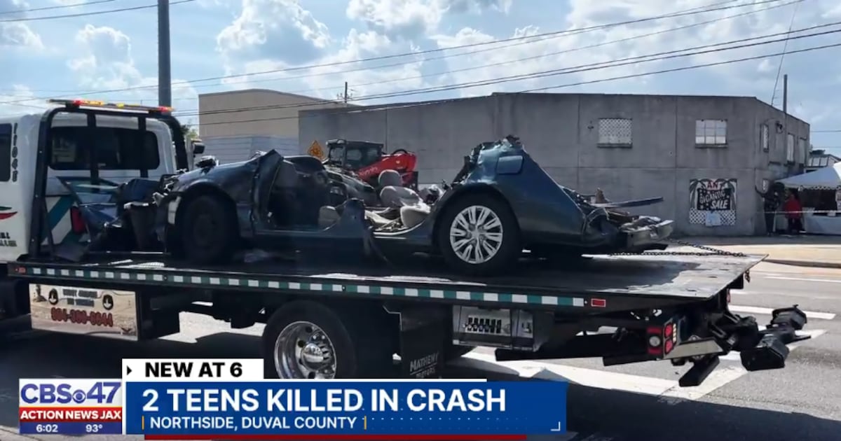 3-vehicle crash on Edgewood Avenue kills two teens, hospitalizes 2 others: JSO