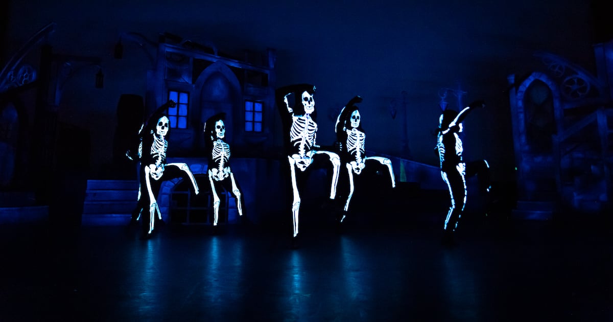 SeaWorld Orlando's Howl-O-Scream returns for 6th year