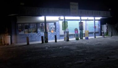 Man survives shooting at Jacksonville food store