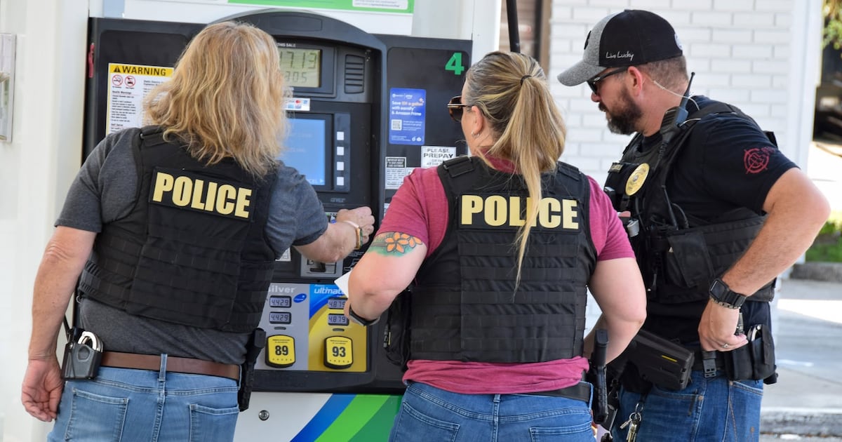 Winter Springs Police inspect gas pumps for skimmers