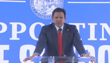 Florida state colleges ban undocumented students