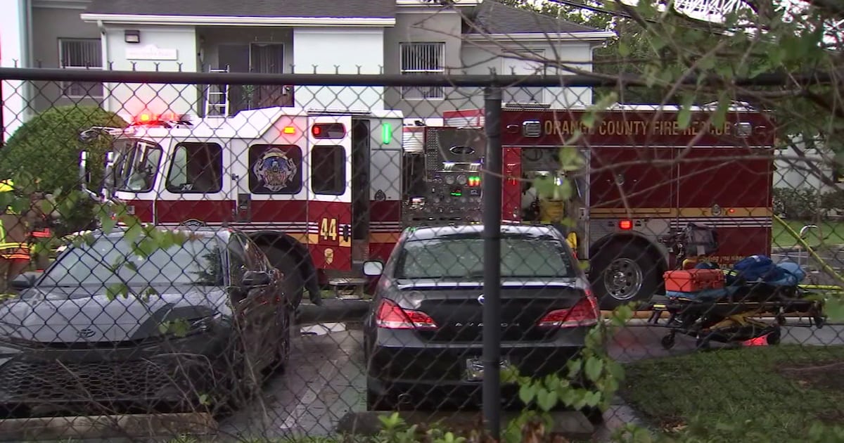 Lightning strike causes fire at Buena Vista Apartments