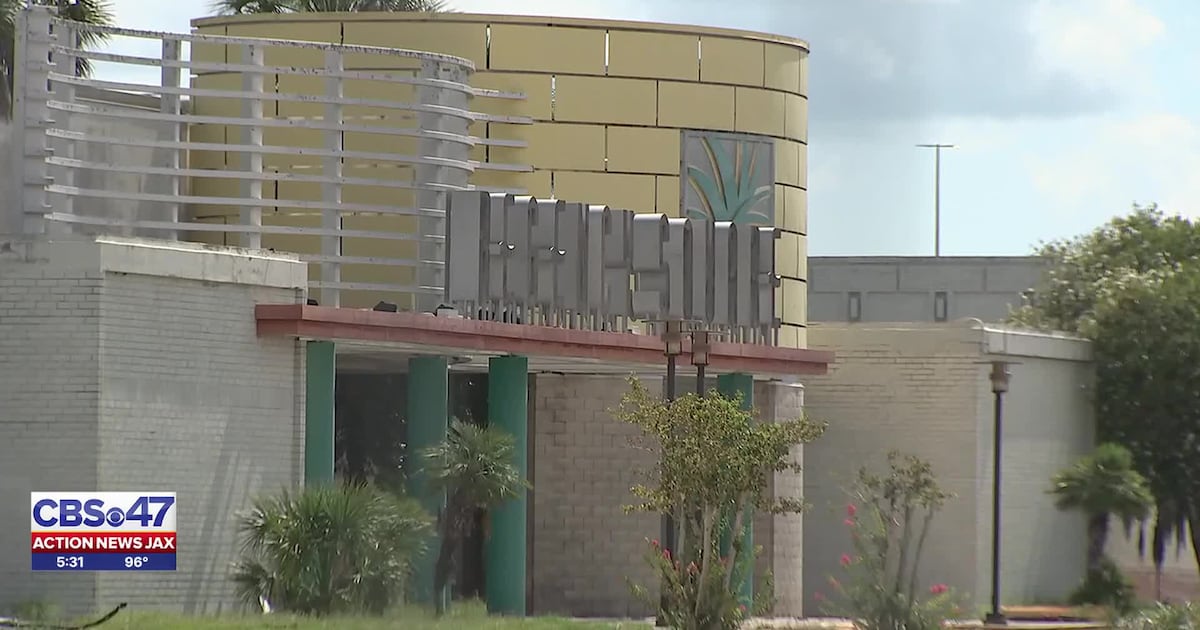 Demolition prep underway at Regency Square Mall as redevelopment moves forward – 104.5 WOKV