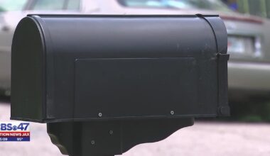 Murray Hill residents relieved after USPS letters to move mailboxes to street were a mistake – Action News Jax