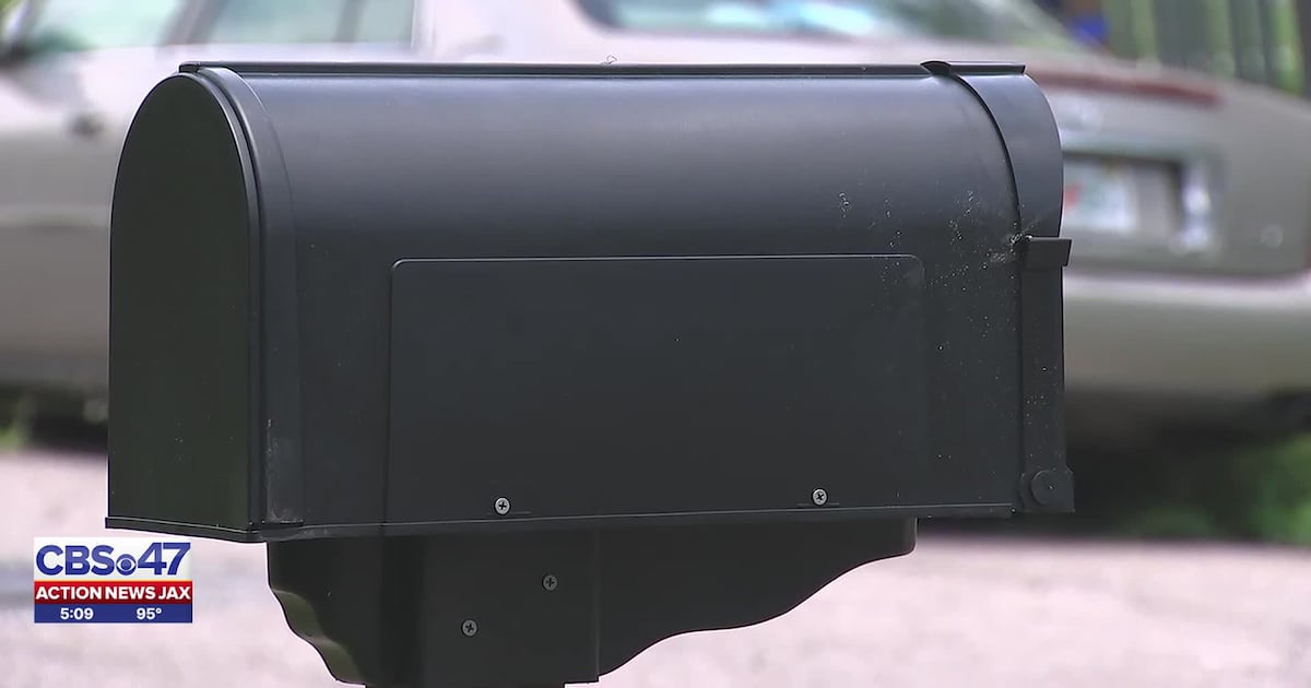 Murray Hill residents relieved after USPS letters to move mailboxes to street were a mistake – Action News Jax