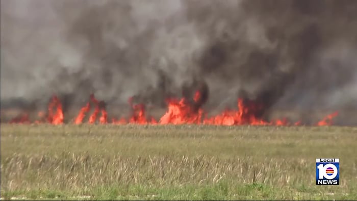 Western Broward residents concerned about air quality as Atlantic fire impacts community
