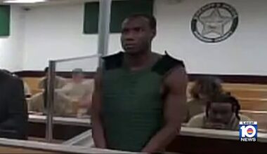 No bond for suspect accused of fatally stabbing 2 men in Lauderhill