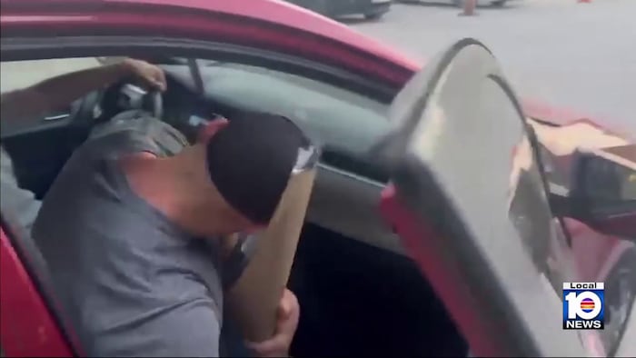North Miami Beach police captain arrested on video voyeurism charge