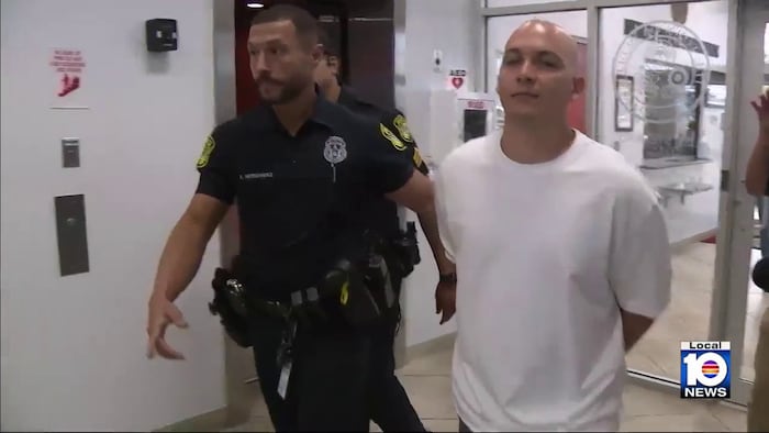 Police: Second man arrested in theft of $31K in Apple products from FedEx truck