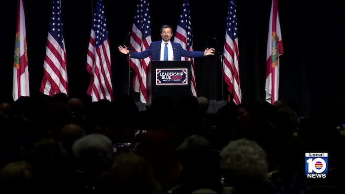 Florida Democrats express hope for blue wave during fundraising event in Orlando