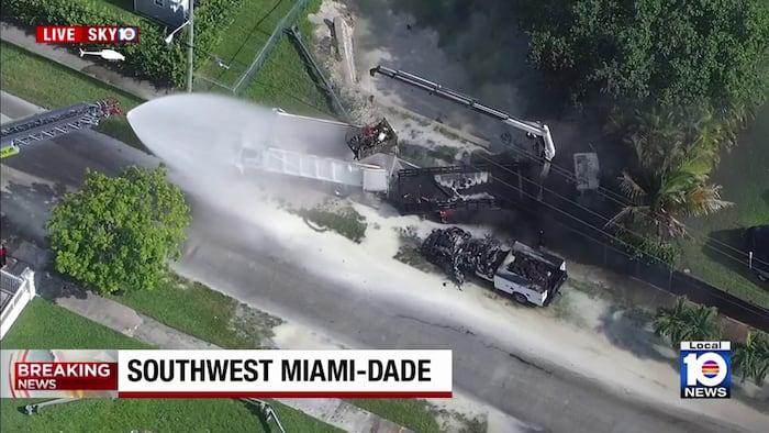 Multiple vehicles catch fire in southwest Miami-Dade, first responders say