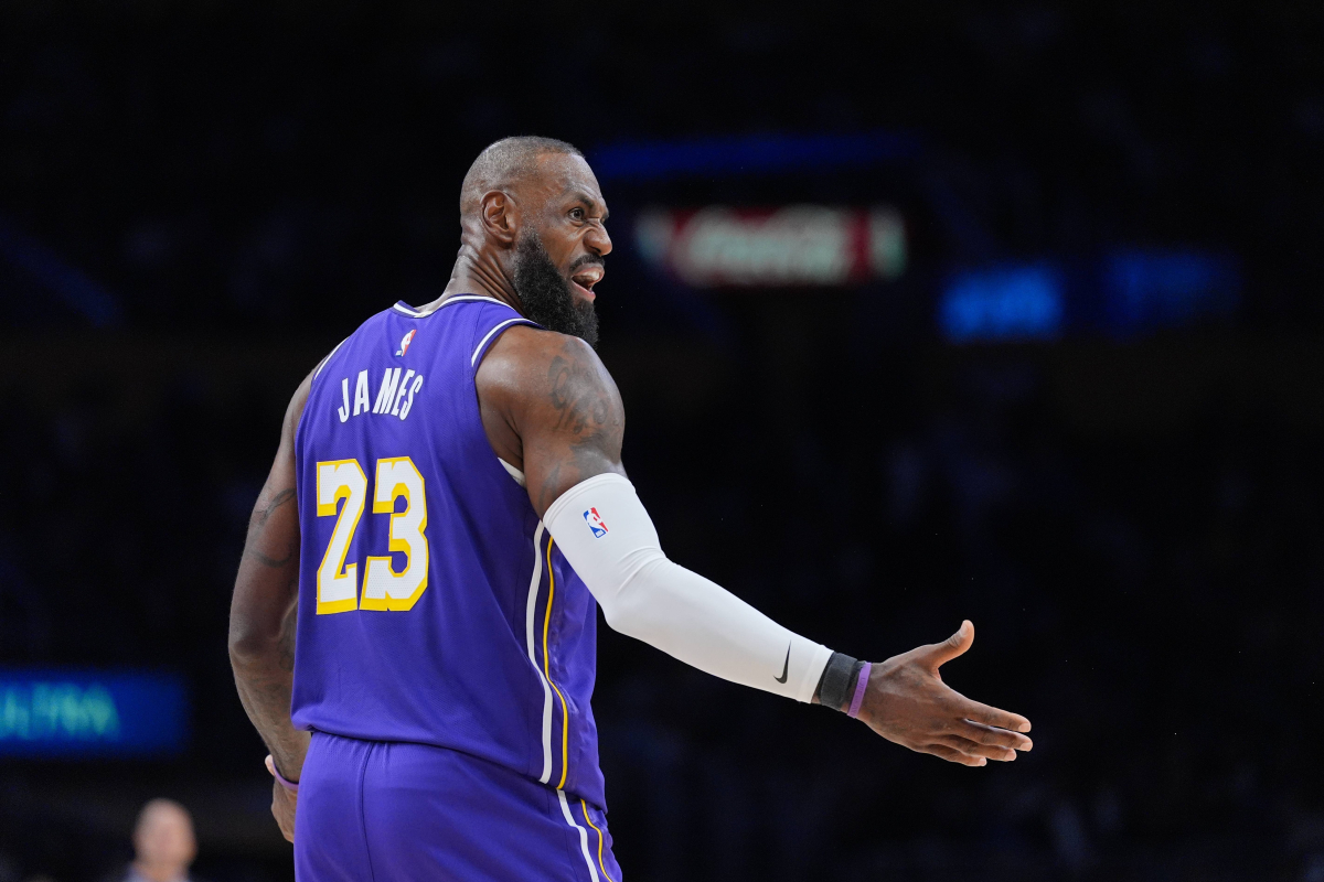 Several red flags emerge over LeBron James' rumored Miami reunion