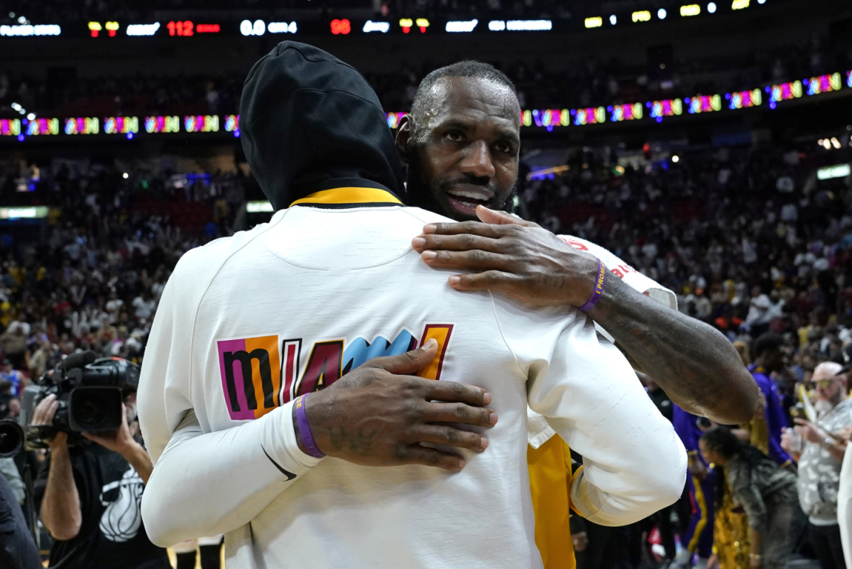 Miami Heat tease LeBron James reunion with cryptic press conference post