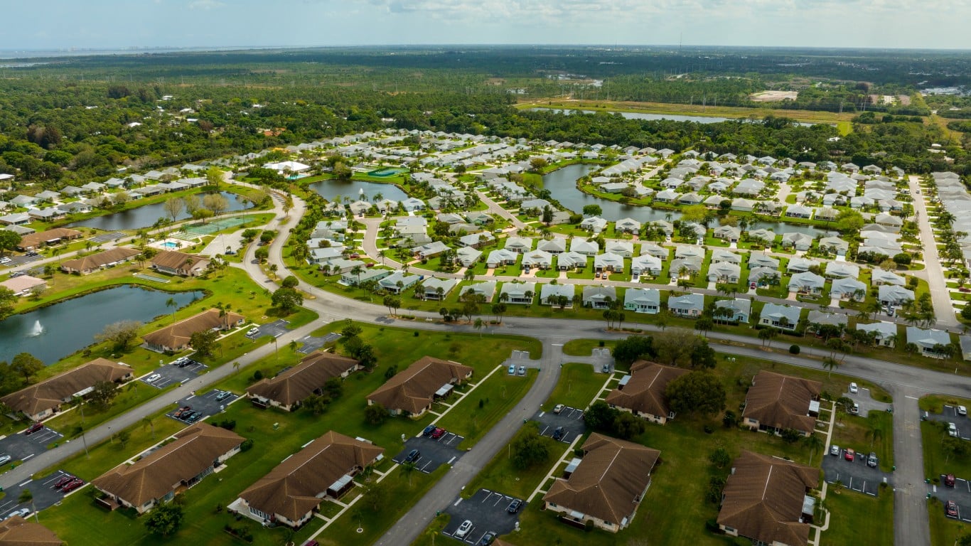 Here’s What a $300,000 Budget Actually Buys You in The Villages, Florida
