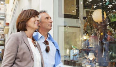 Shine in Orlando: Stylish Spots for Jewelry, Accessories & Gifts