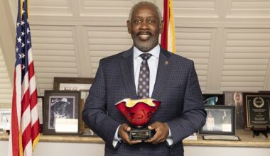 Orange County Mayor recognized with Public Leadership in the Arts Award