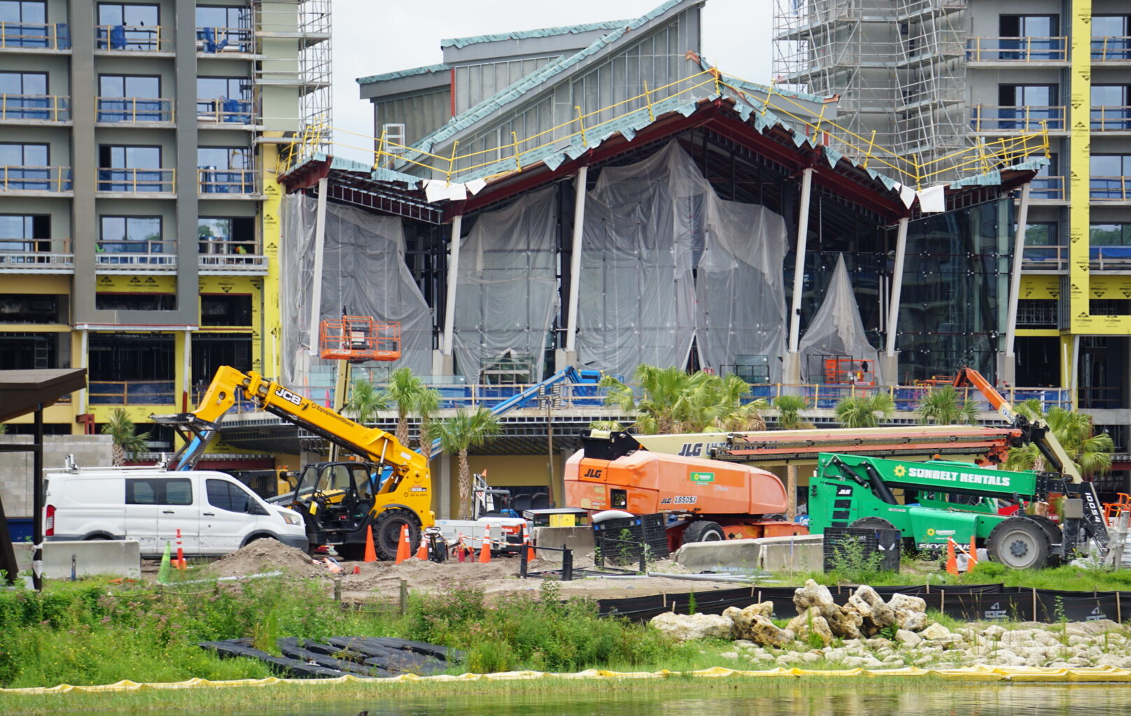 The biggest update we noticed since our last visit in late June is the rock work being done around the porte-cochère at the front of the building.