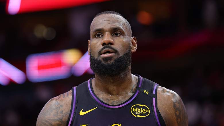Los Angeles Lakers v Houston Rockets
