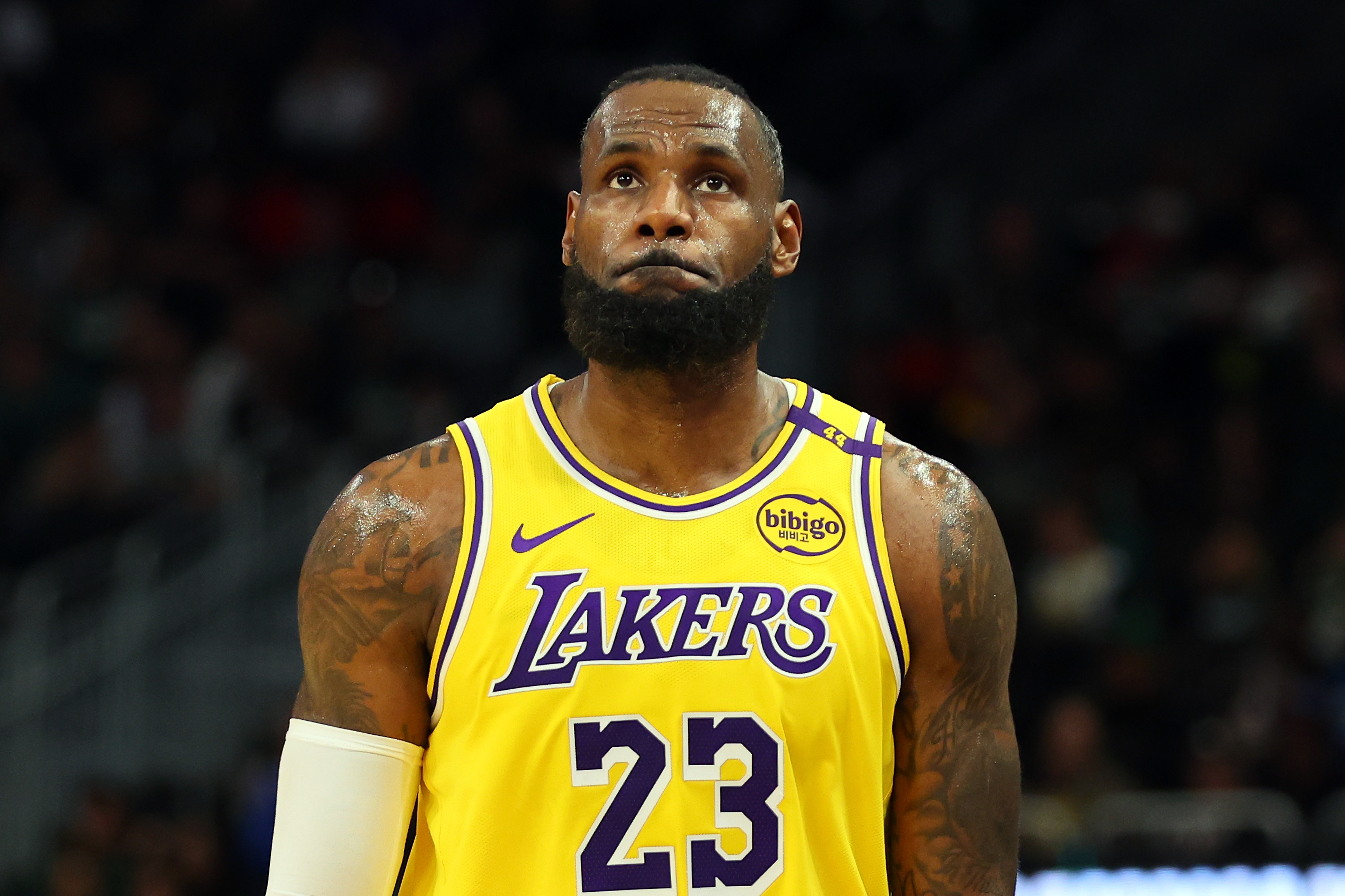 Los Angeles Lakers v Milwaukee Bucks