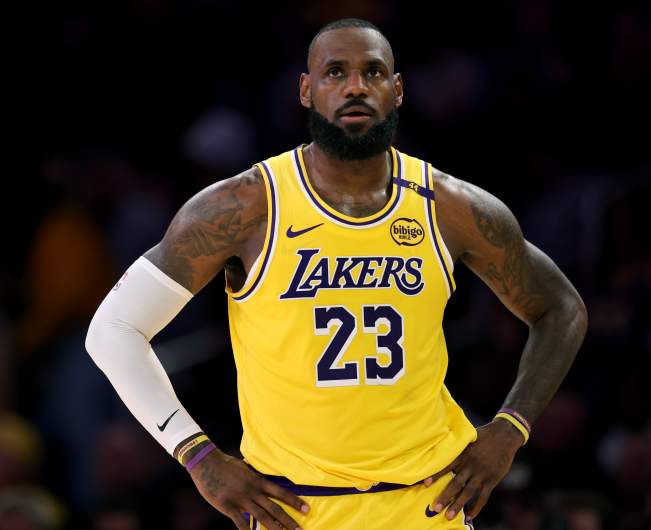 Miami Heat v Los Angeles Lakers