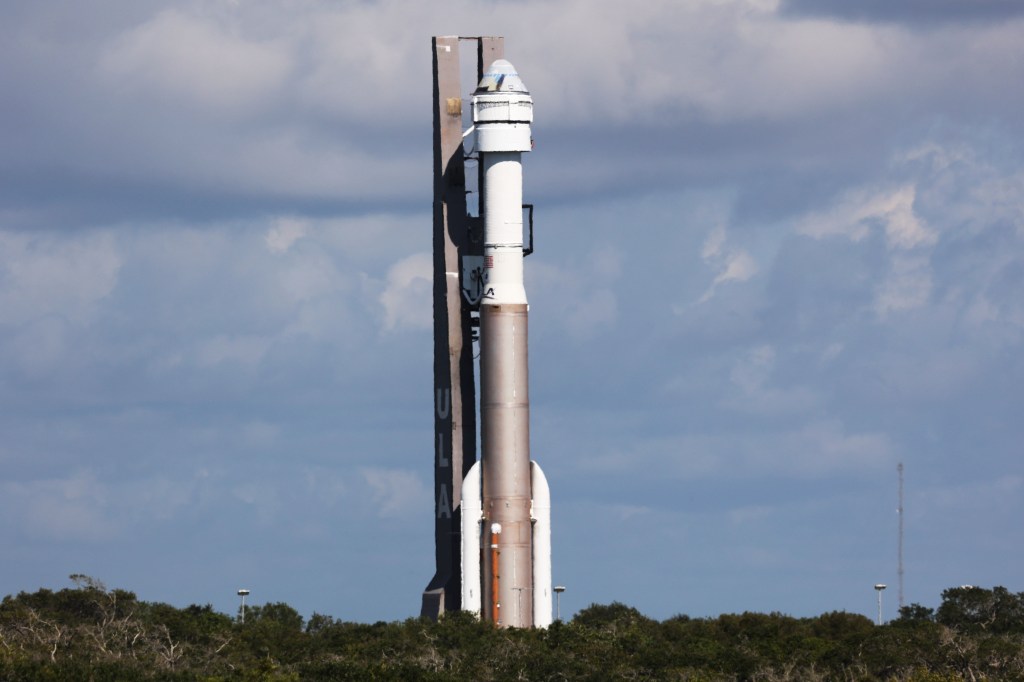 Boeing Starliner costly but cheaper for NASA than SpaceX switch, audit says – Orlando Sentinel