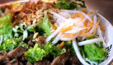Phở Bar Vietnamese Kitchen opens at Dellagio Town Center