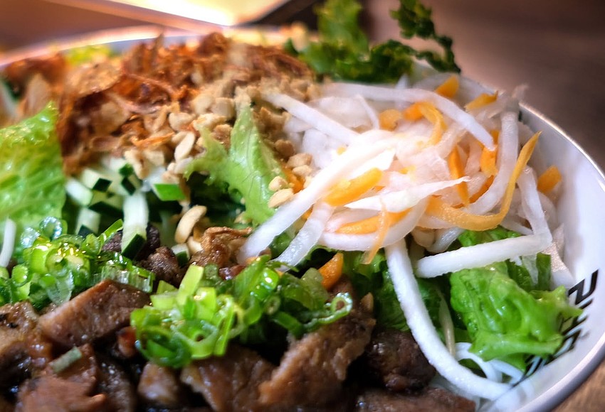 Phở Bar Vietnamese Kitchen opens at Dellagio Town Center