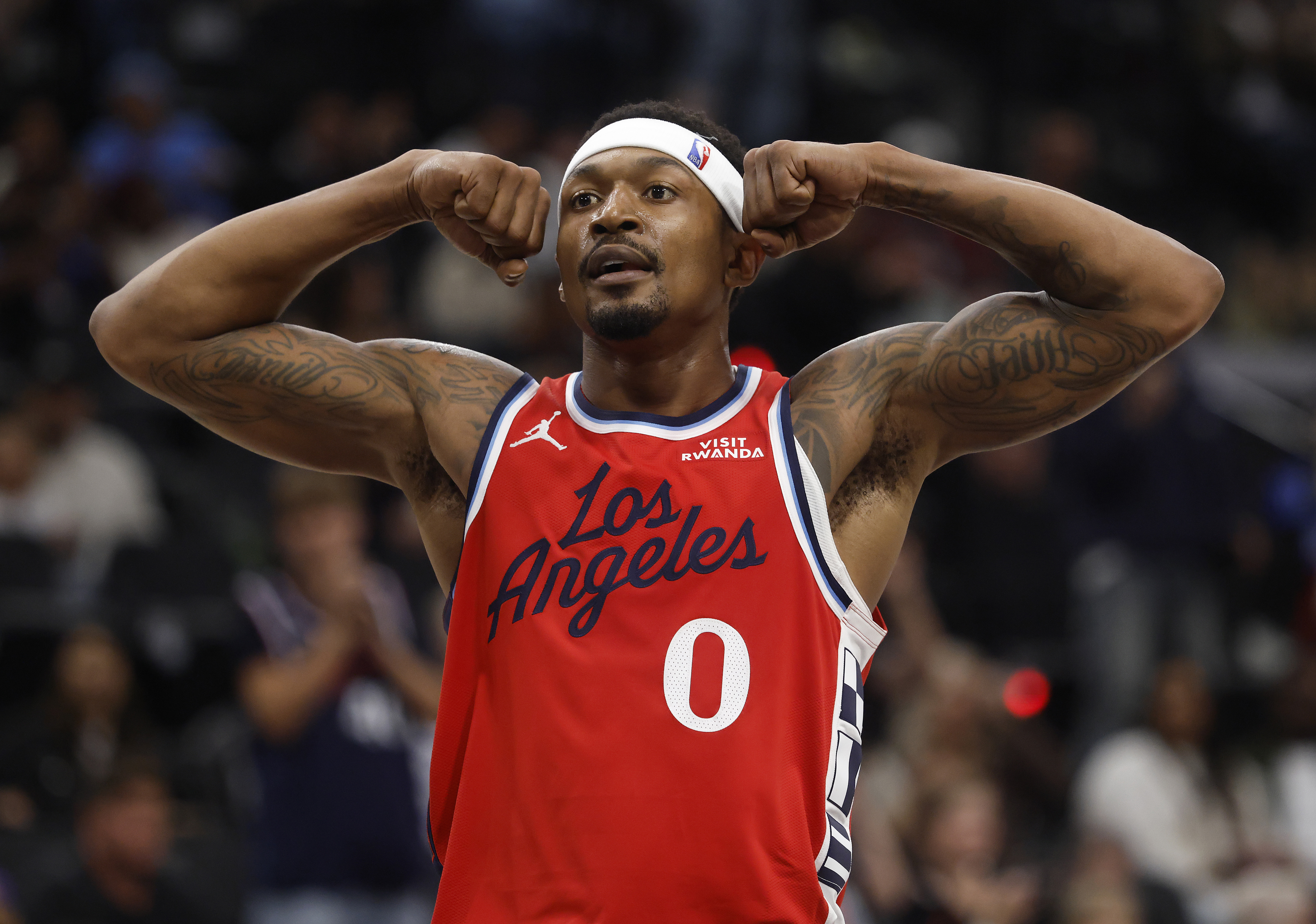 Phoenix Suns v Los Angeles Clippers