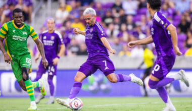 Image of Antoine Griezmann firing a shot in a friendly against Tampa Bay.