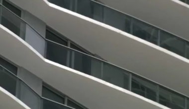 9th floor balcony fire at Miami high-rise forces man and his 2 dogs to flee building early in the morning