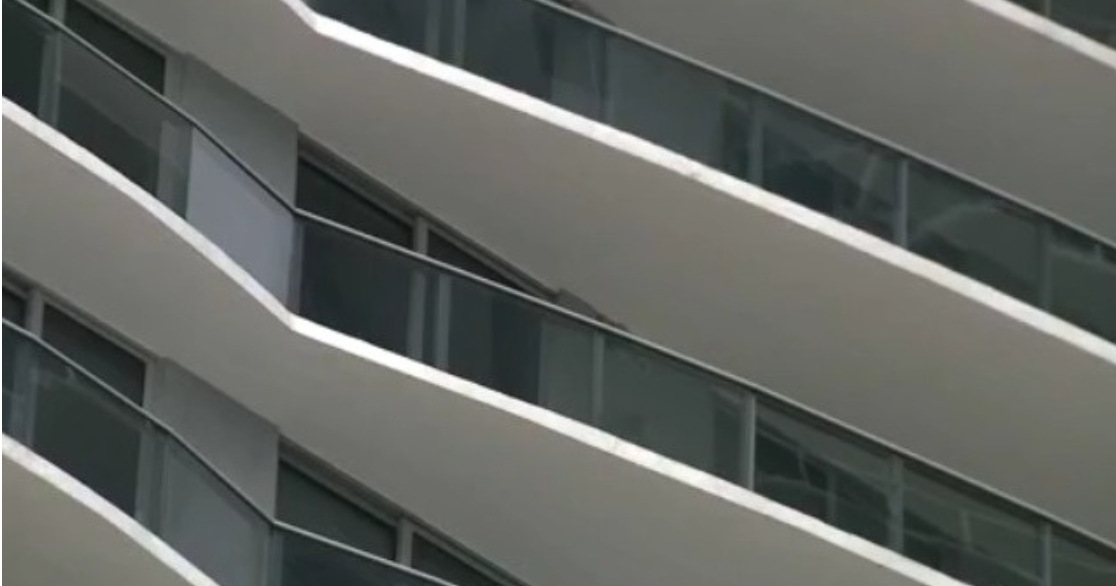9th floor balcony fire at Miami high-rise forces man and his 2 dogs to flee building early in the morning