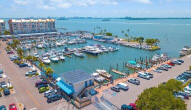 4 Best Towns Near Tampa For Retirees