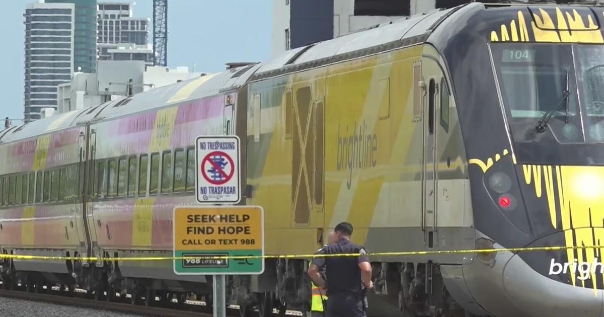 Bicyclist struck and killed by Brightline train, forcing road closures in Fort Lauderdale
