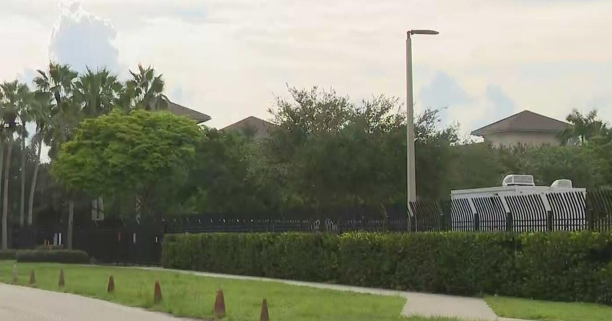 South Florida woman held 4 days at ICE facility in Miramar without shower or edible food, boyfriend says