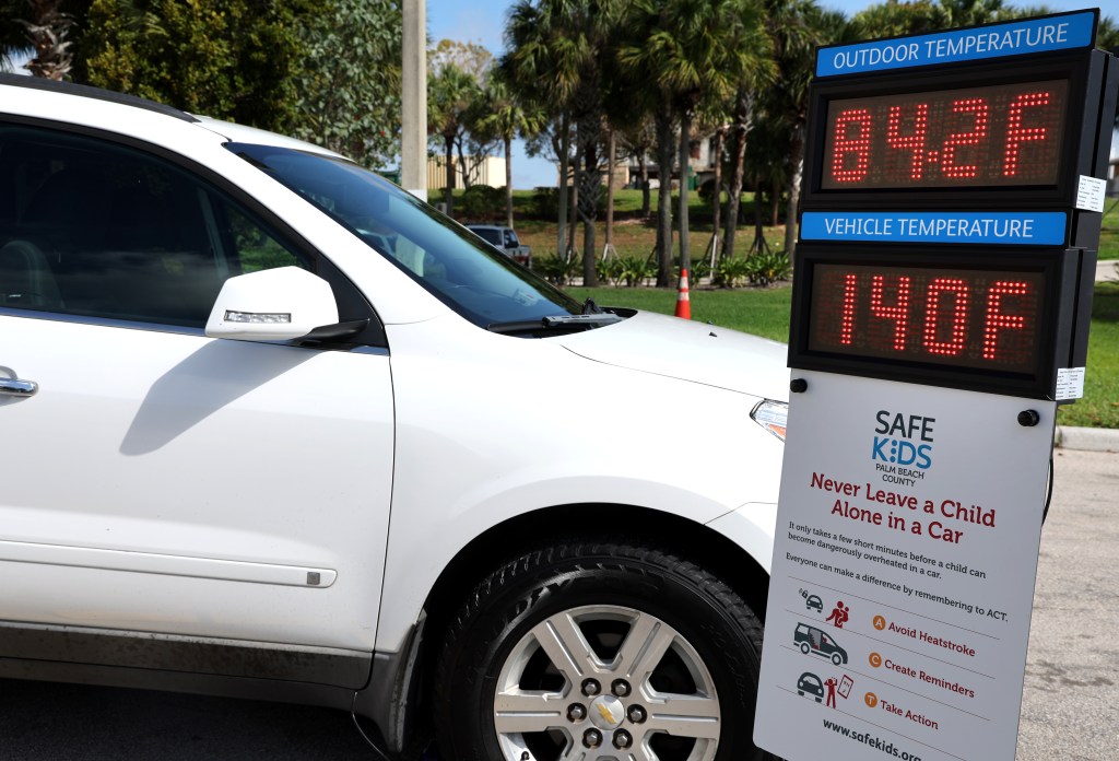 Broward State Attorney’s Office reviewing child’s death in hot car in Hallandale Beach – Sun Sentinel