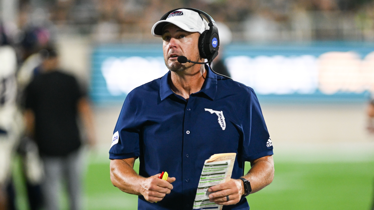 Florida State set to hire former Texas coach Tom Herman in support staff role