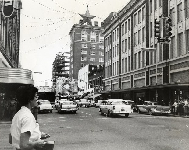 The Dickson & Ives and Ivey's department stores came together for the holidays to stretch a Christmas star between them across Orange Avenue in 1956. (Orlando Sentinel file)