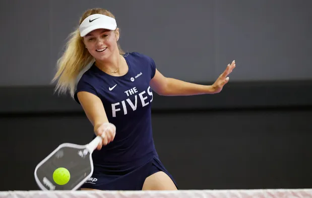 Anna Leigh Waters of the New Jersey 5's warms up during a Major League Pickleball practice at the ESPN Wide World of Sports Complex on Wednesday. (Ricardo Ramirez Buxeda/ Orlando Sentinel)