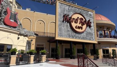 Berlin Wall Piece Moved to New Location at Universal Orlando Hard Rock Cafe