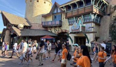 Walls Come Down at Croissant Moon Bakery at Universal Islands of Adventure