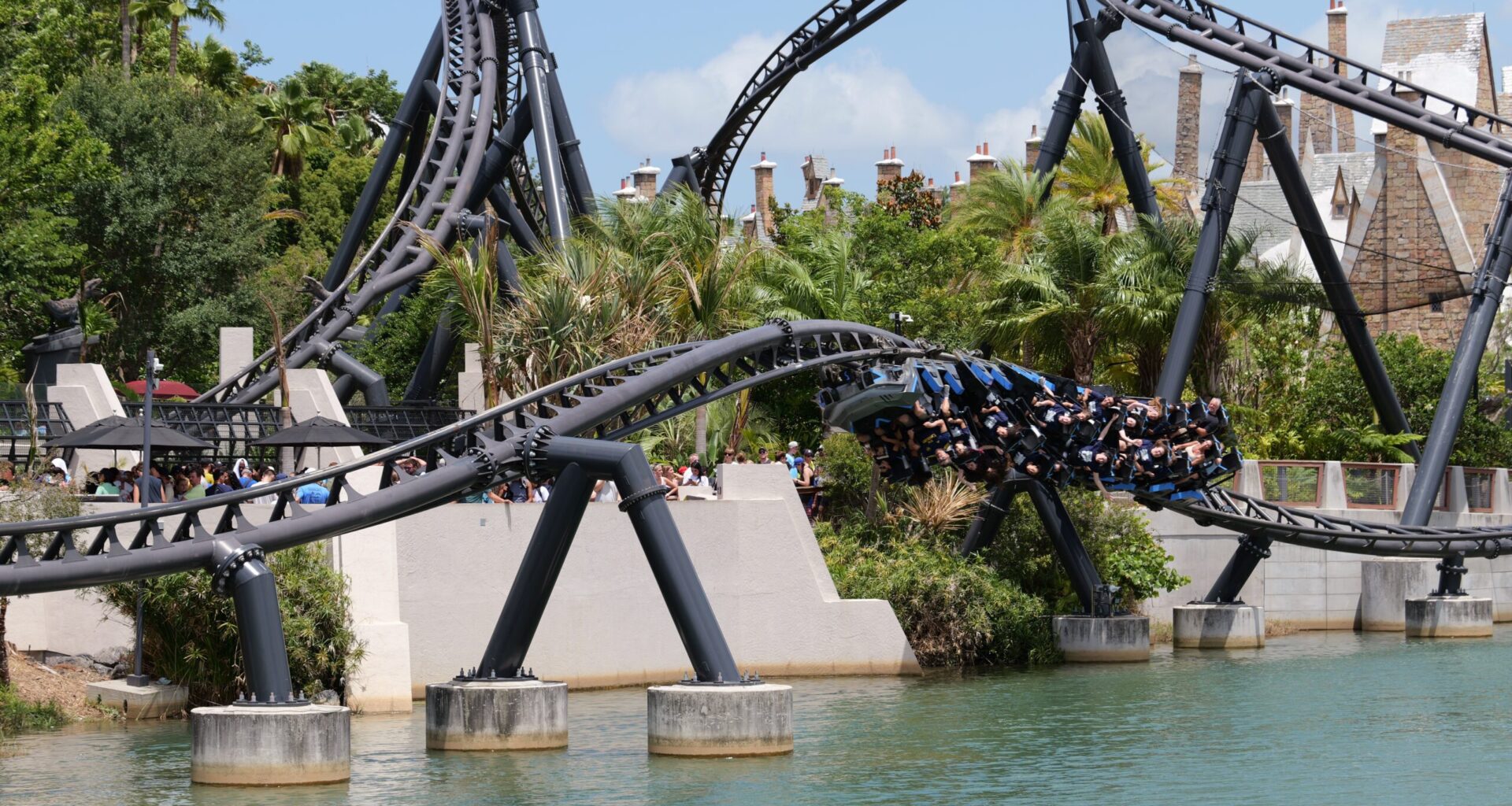 Jurassic World VelociCoaster Reportedly Hit By Lightning, Delayed Opening at Universal Islands of Adventure