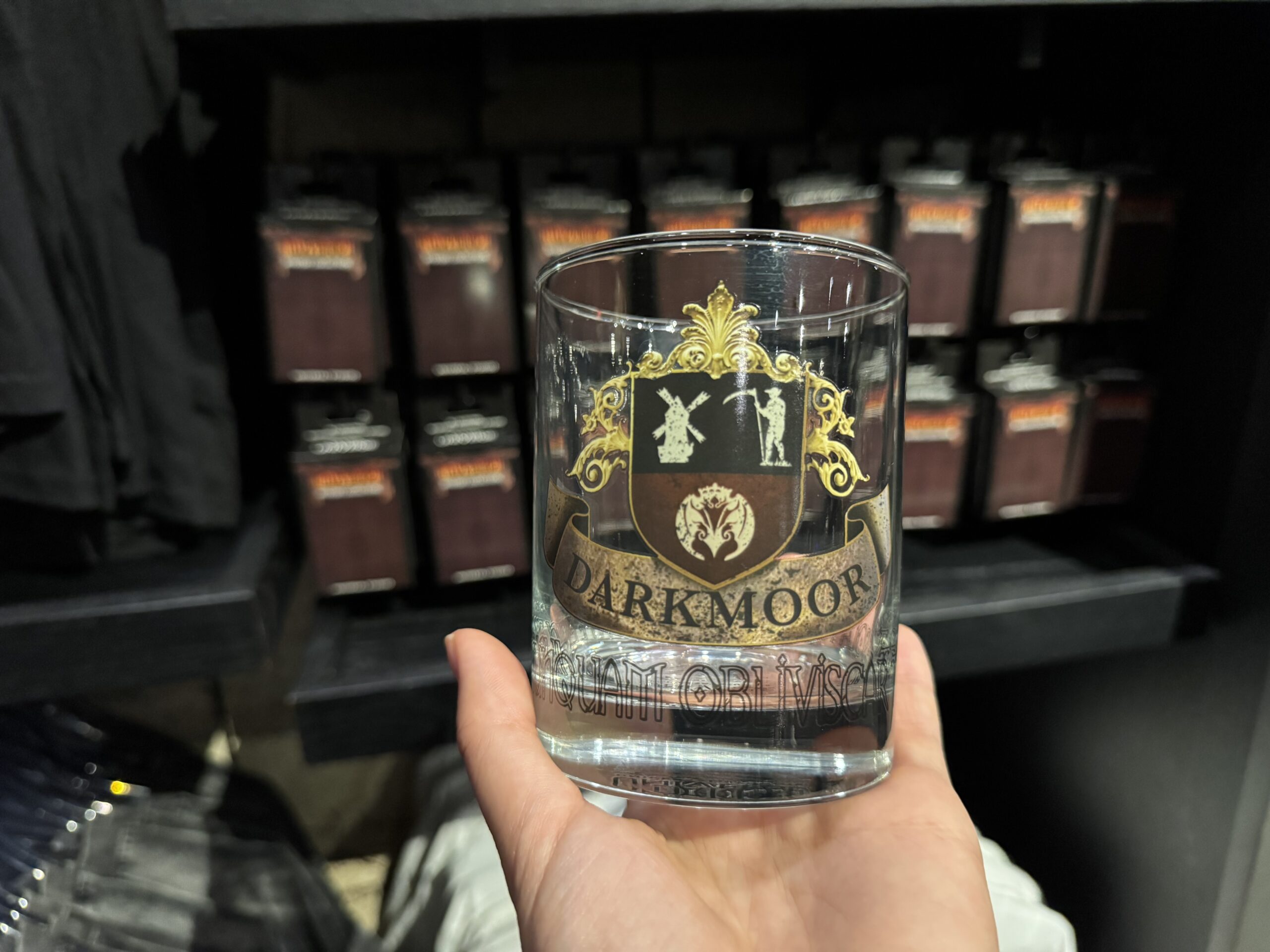 This glass, also hand wash only, features the Darkmoor crest. The Latin inscription is around the base.