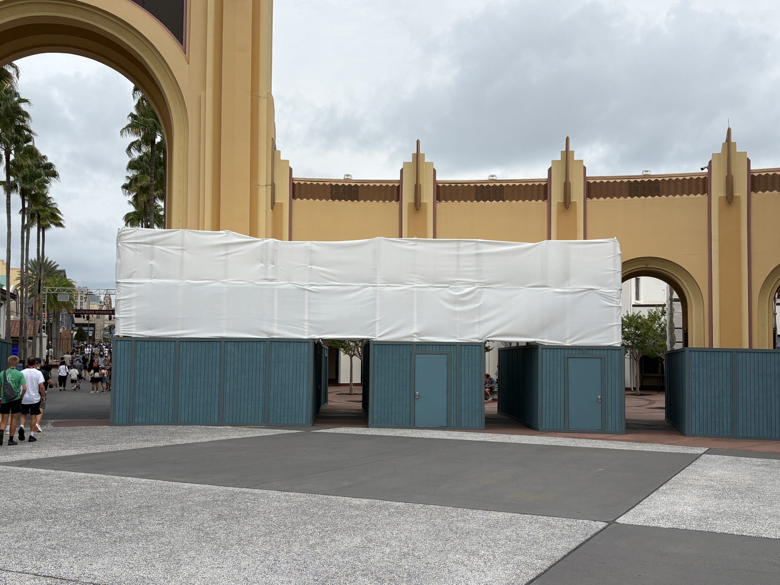 Universal Studios Florida Archway Repainting