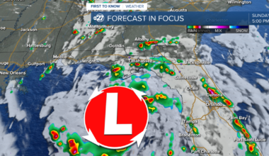 First to Know Forecast: Rounds of showers moving in