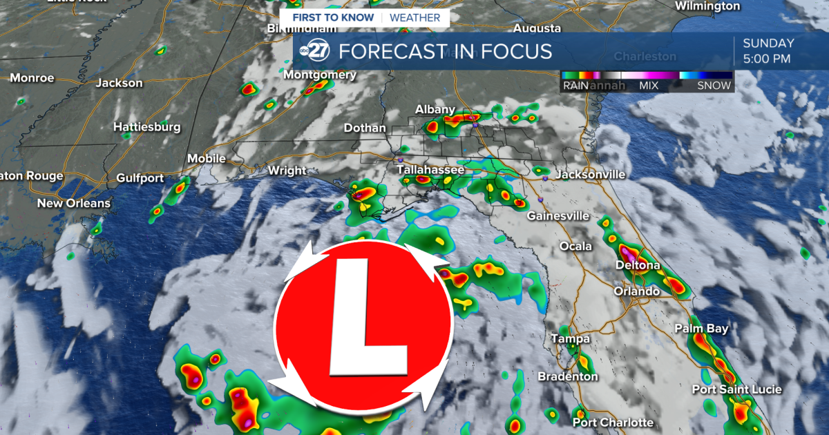 First to Know Forecast: Rounds of showers moving in