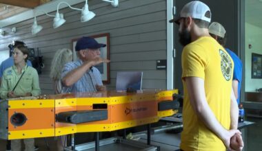 Robot maps miles inside Wakulla Springs cave system