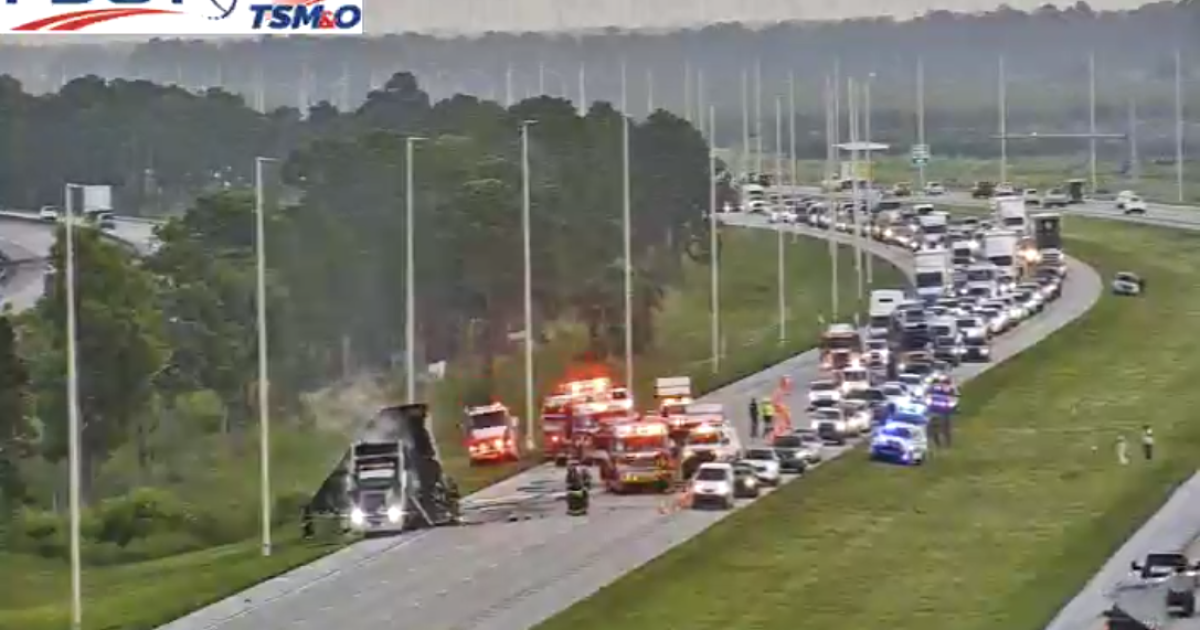 18-wheeler truck fire shuts down all lanes of I-95 South in Hobe Sound